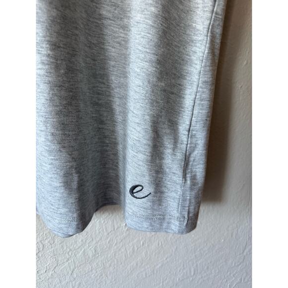 NWT Johnny Was Calme Short Sleeve V-neck T-Shirt in Gray Size M - Picture 2 of 5